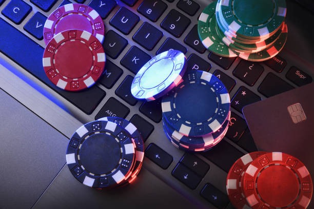 Ocean King slot game interface on sengtoto slot showing fishing bonus round and payout table